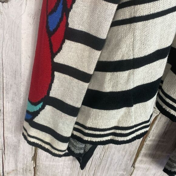 Last Chance! Love Culture Floral Zebra Cardigan  Size M/L - Picture 10 of 12